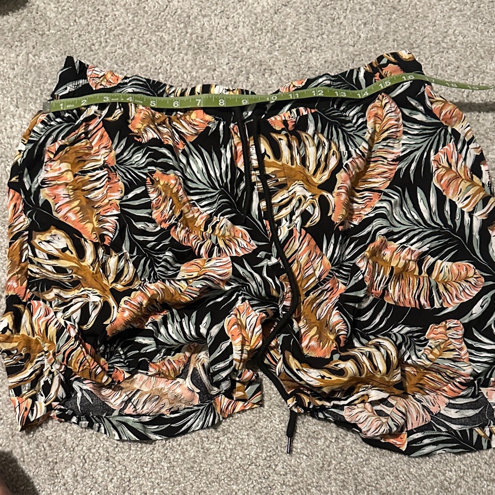 Tropical Print Women's Shorts